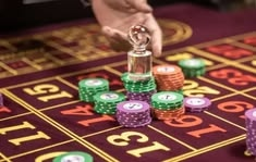 available types of Rollchain bet including pre-match live express and system bets